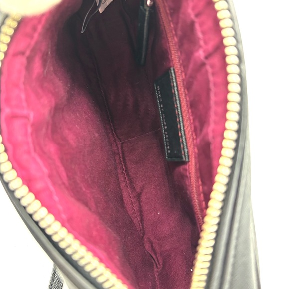 Marc Jacobs Black Quilted Leather Crossbody Bag - Picture 8 of 12